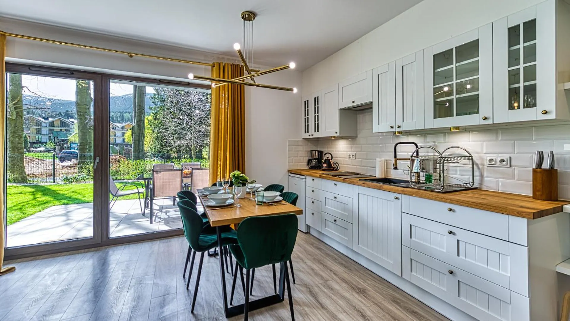 Appartamento Apartamenty Z Basenem I Saunami Stone Hill Resort II Vip Centrum By Royal Aparts Szklarska Poręba